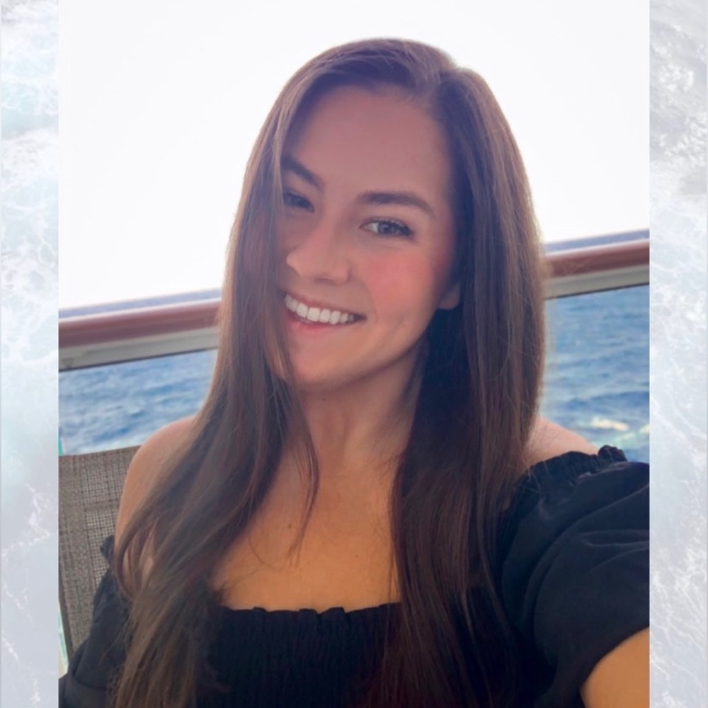 Meet your Posher, Stephanie